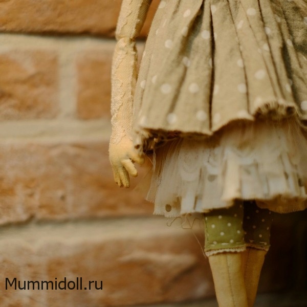 Платье интерьерной куклы Lenka
